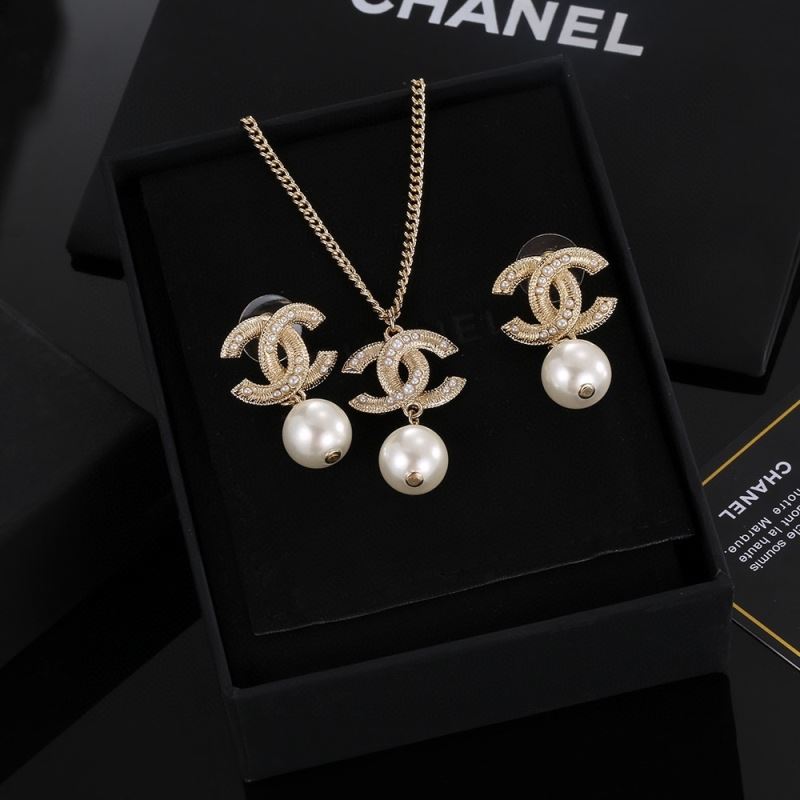 Chanel Necklaces